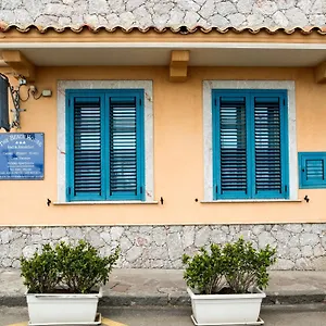 Taormina House Pensión